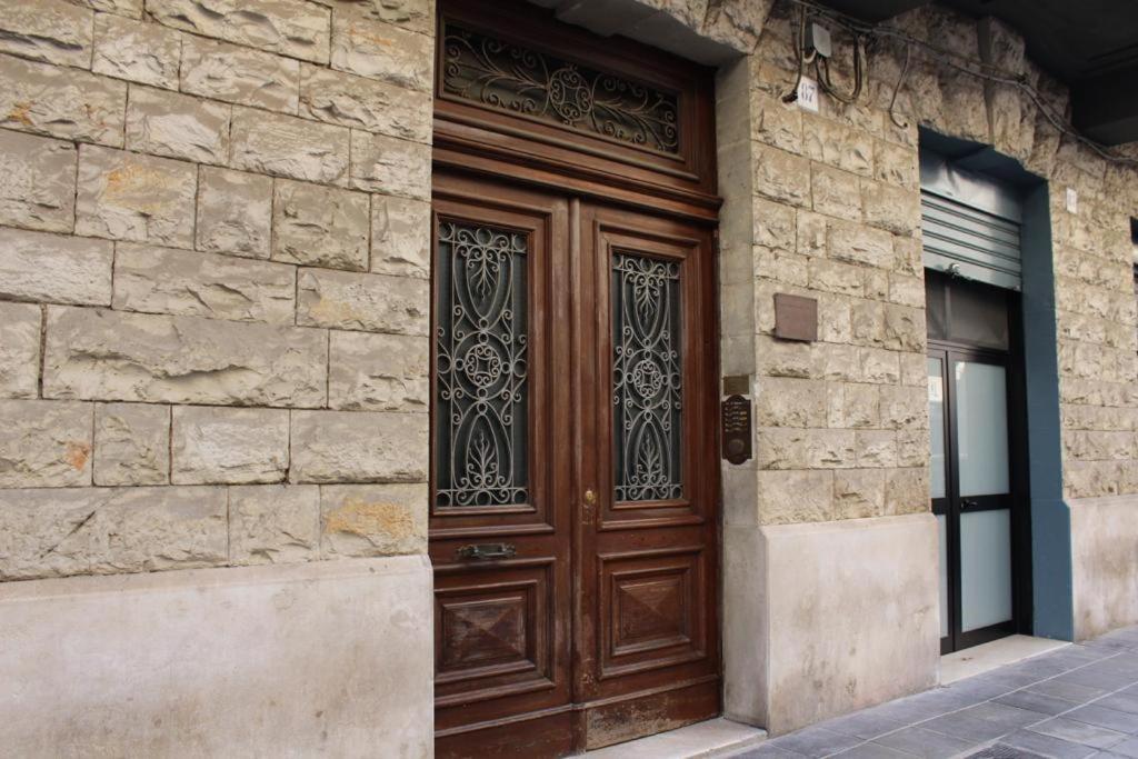 Lux Domus Apartment Бари Экстерьер фото