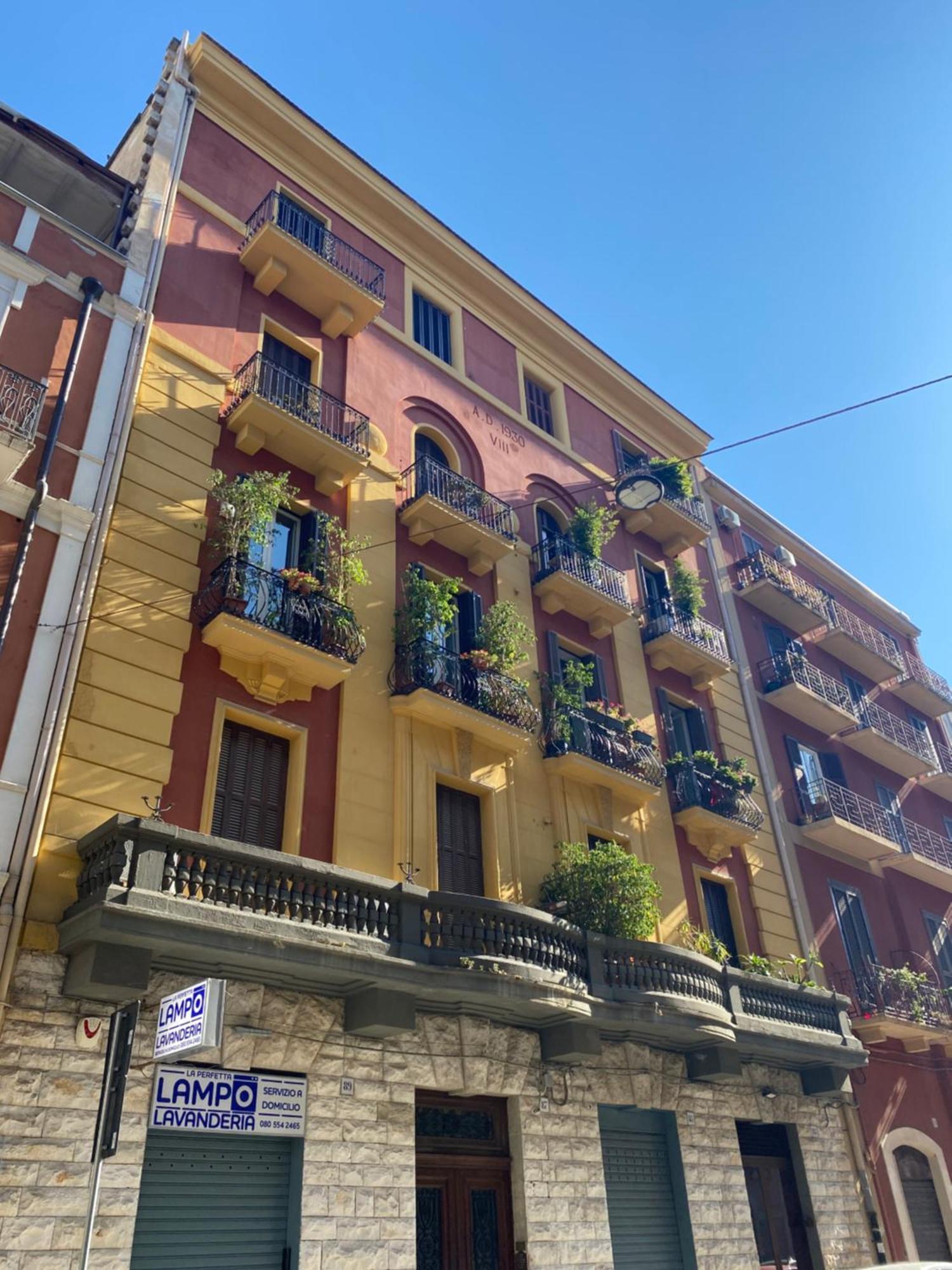Lux Domus Apartment Бари Экстерьер фото